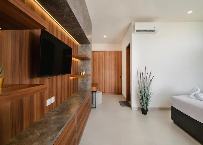 Modern 2br Private Pool With Rooftop-nusa Dua Villa