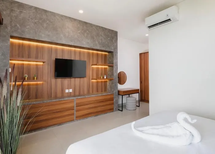 Modern 2br Private Pool With Rooftop-nusa Dua *